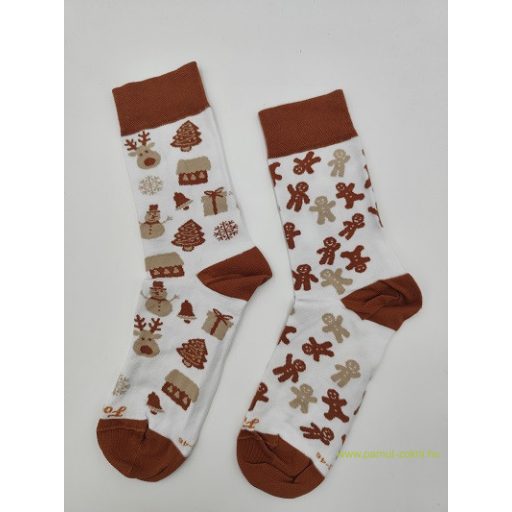 Mézeskalácsbarna karácsonyi zokni 43-46